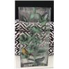 Image 4 : Lot Home Decor: Cushions, Vases, Figurines, Jewelry Stand