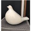 Image 7 : Lot Home Decor: Cushions, Vases, Figurines, Jewelry Stand