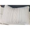 Image 7 : 6 Pillows, Yellow and Blue Throw Blankets, and Beige Quilted Coverlet