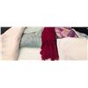 Image 1 : Blanket Lot: Electric Warming Blanket (No Cord), Crochet Throw, Quilt
