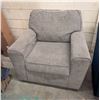 Image 1 : ONSITE: ASHLEY CASCILLA  ACCENT CHAIR