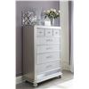 Image 3 : ONSITE: ASHLEY SILVER CORALAYNE 5-DRAWER CHEST