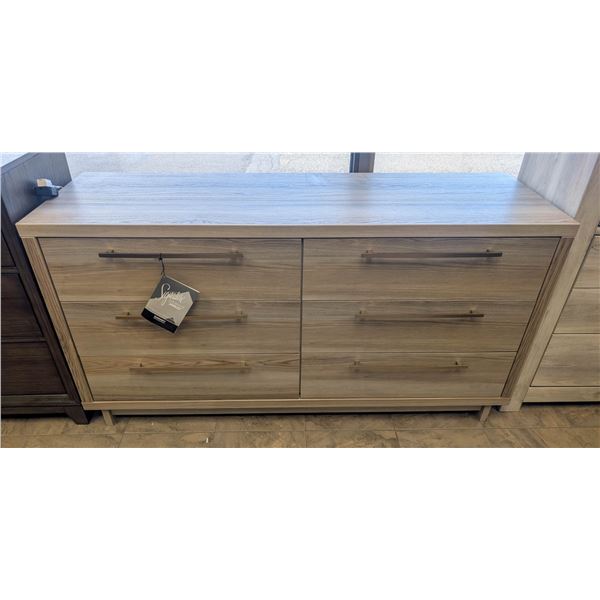 ONSITE: ASHLEY HASBRICK 6-DRAWER DRESSER W/ MIRROR