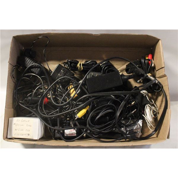 LOT OF ELECTRONIC CORDS