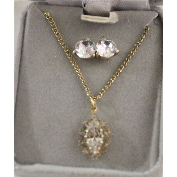 ESTATE SOLITAIRE EARRINGS + NECKLACE IN BOX