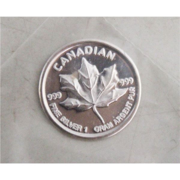 1 GRAM SILVER MAPLE ROUND