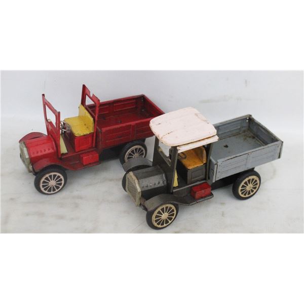 ANTIQUE TIN LITHOGRAPH TRUCKS TOGETHER