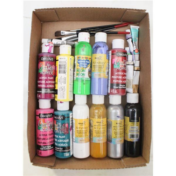 FLAT OF CRAFT PAINT