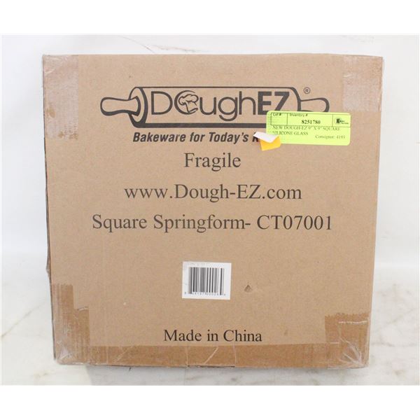 NEW DOUGH-EZ 9" X 9" SQUARE SILICONE GLASS