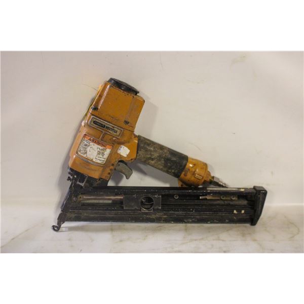 BOSTITCH NAILER
