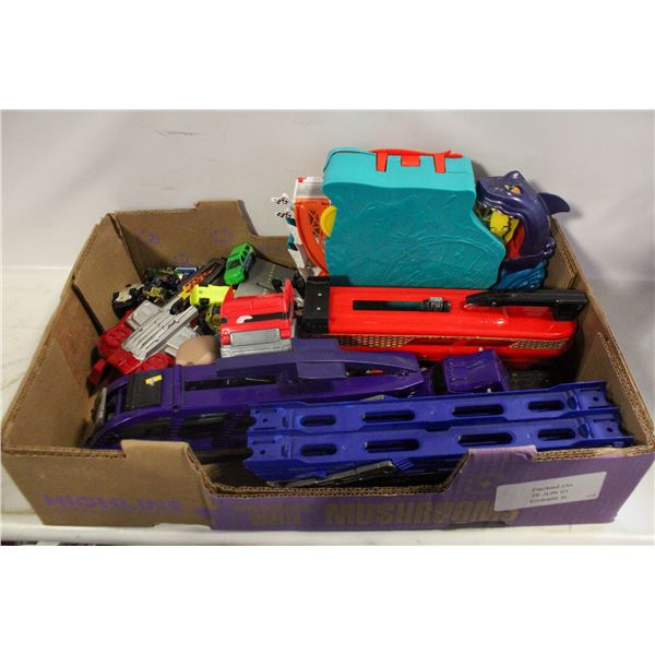 HOT WHEELS BOX OF CAR CASE W/HOT WHEELS CARS