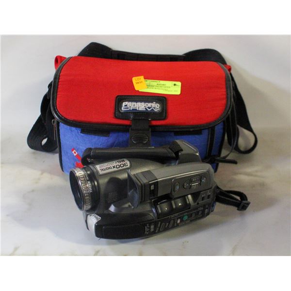 PANASONIC PALMCORDER COMPLETE WITH EXTRA