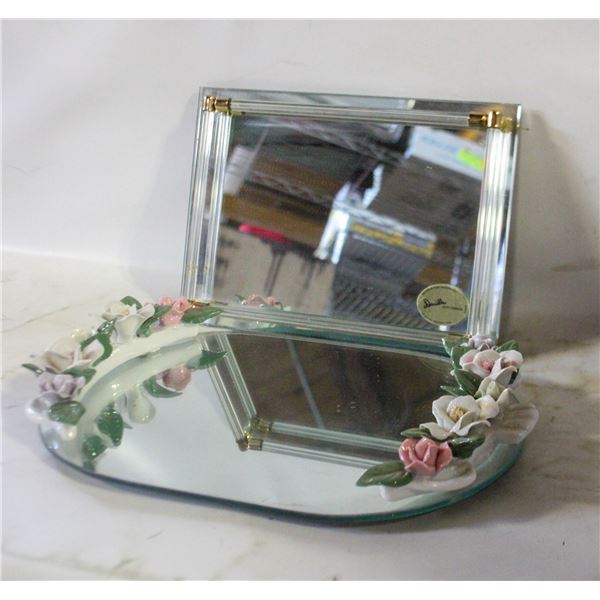 LOT OF MIRRORED DECOR