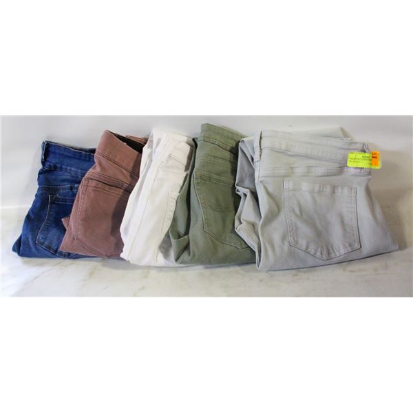 5 PAIRS OF LADIES JEANS FIT SZ 28 INC BUFFALO/
