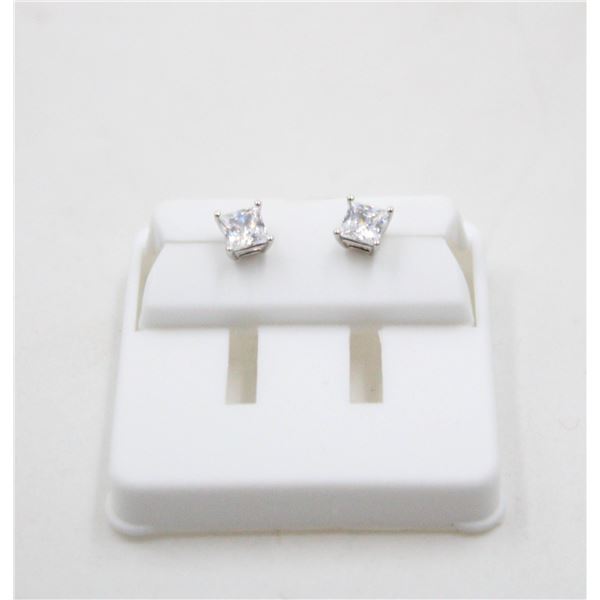 NEW SILVER PLATED SQUARE STUD EARRINGS