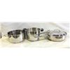 Image 1 : LOT OF ASSORTED POTS AND PANS