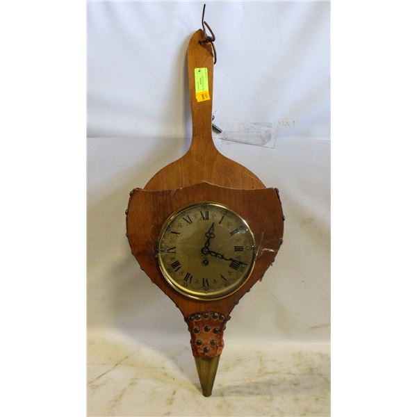 BELLOW STYLED CLOCK