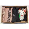 Image 1 : FLAT WITH STREETWEAR T-SHIRT LOT: TAN ESSENTIALS