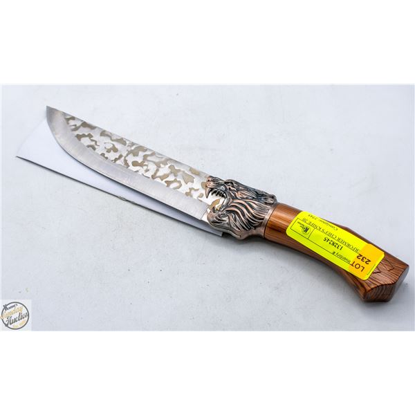 NEW PERFORMER CHEF'S KNIFE 20 CM
