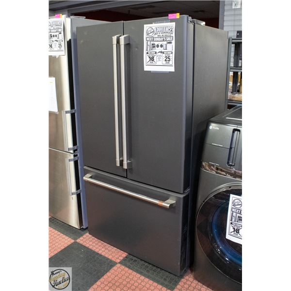 S&D CAFE DOUBLE DOOR FRIDGE FREEZER