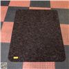 Image 1 : NEW COMMERCIAL GRADE 36" X 48" ENTRANCE CARPET