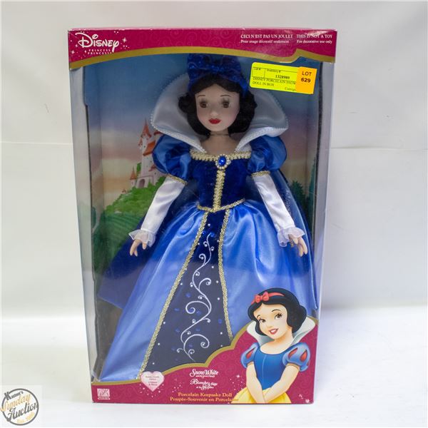 DISNEY PORCELAIN SNOW WHITE DOLL IN BOX