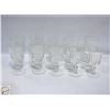 Image 1 : LOT OF 10 VINTAGE CRYSTAL WINE GLASSES