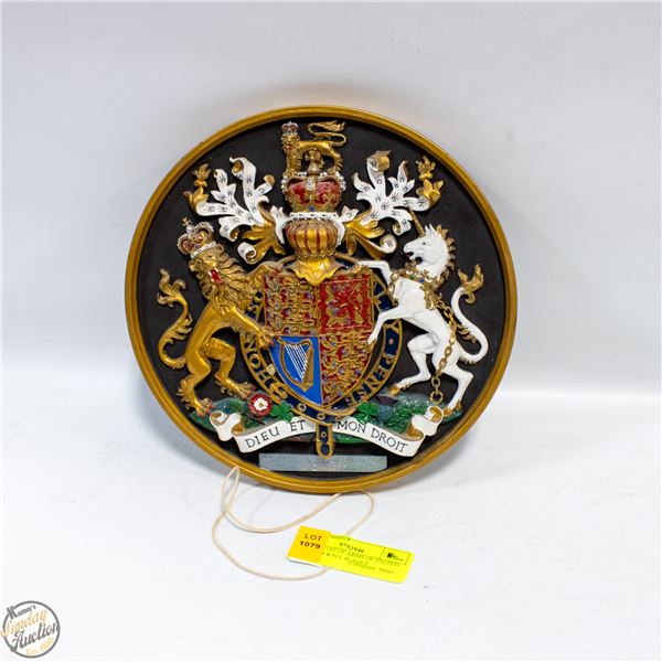 ROYAL COAT OF ARMS OF UNITED KINGDOM WALL PLAQUE