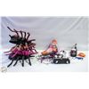 Image 2 : BUNDLE OF HALLOWEEN DECORATIONS