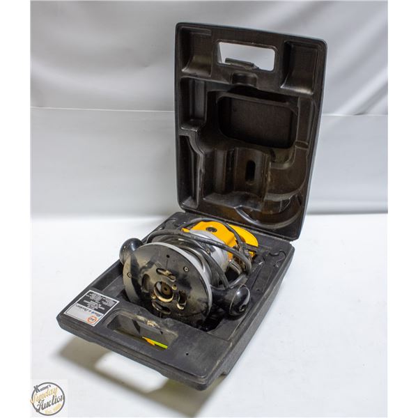ROUTER KIT BLACK AND DECKER 7617-04