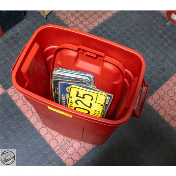 BUNDLE OF 10 VINTAGE LICENCE PLATES