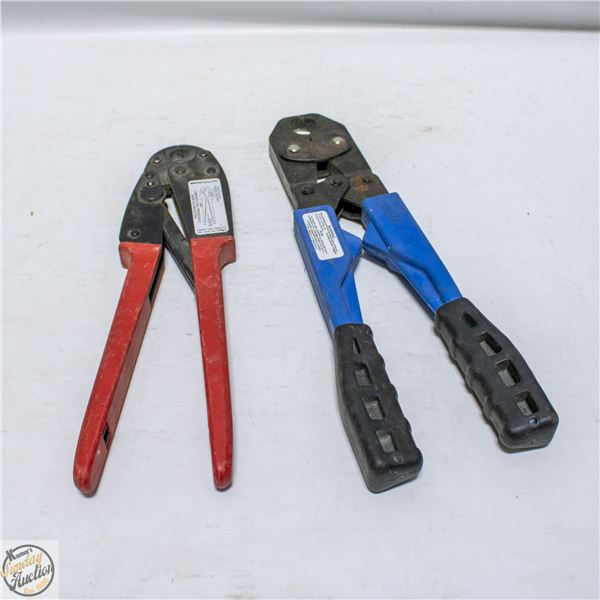 BOX OF PEX PLUMBING CRIMPERS