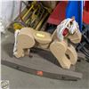 Image 1 : VTG PLASTIC ROCKING HORSE SEAT H-15"