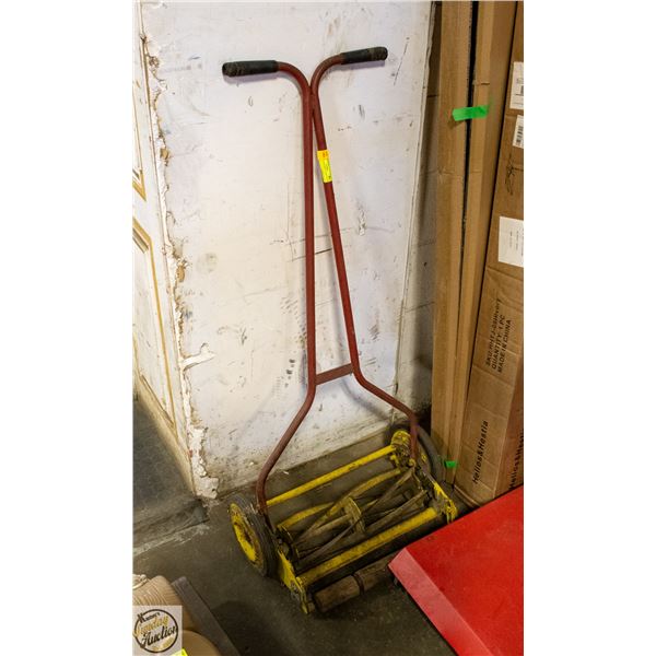 ANTIQUE PUSH REEL LAWN MOWER SUFFOLK SUPERBE