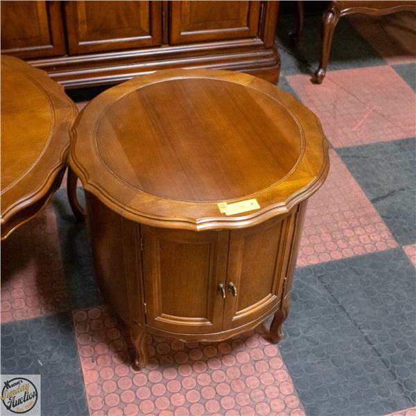 ESTATE FRENCH PROVINCIAL STYLE ROUND