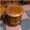Image 1 : ESTATE FRENCH PROVINCIAL STYLE ROUND