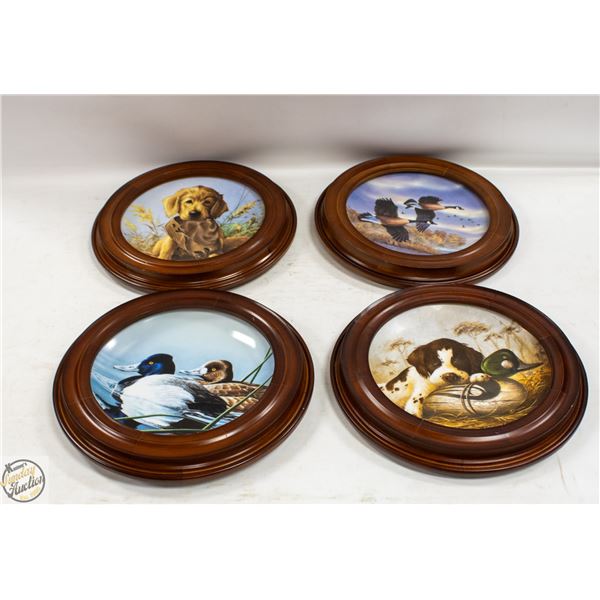 SET OF ROUND FRAMED COLLECTOR PLATES