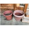 Image 13 : Outdoor Garden Lot with Broil King Gas Barbeque, Planter Boxes, Green Table, Tools and Hose