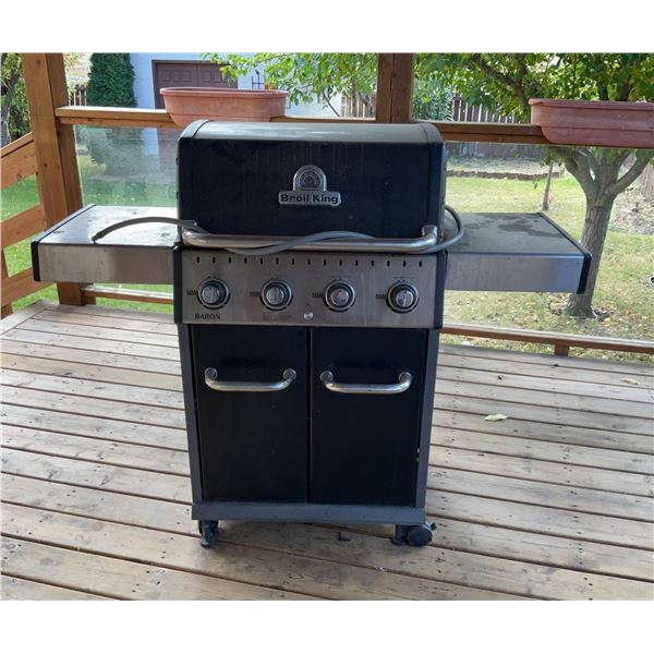 Outdoor Garden Lot with Broil King Gas Barbeque, Planter Boxes, Green Table, Tools and Hose