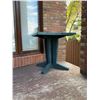 Image 21 : Outdoor Garden Lot with Broil King Gas Barbeque, Planter Boxes, Green Table, Tools and Hose