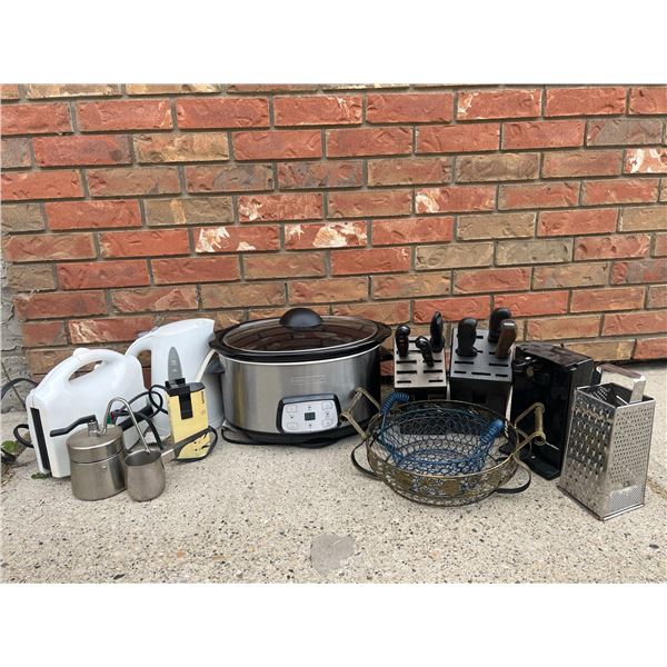 Kitchen Small Appliances, Utensils, Baskets, Can Opener, Knives, Slow Cooker