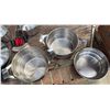 Image 4 : Stainless Steel Cookware, Frying Pans, Utensils, Knives, and Bakeware