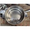 Image 6 : Stainless Steel Cookware, Frying Pans, Utensils, Knives, and Bakeware