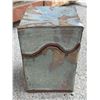 Image 7 : Group Lot: Greek Plates, Gibson Plaque, Vintage Mason Jars, Pottery Box, Lamp, Vase