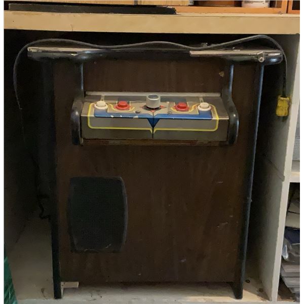 Break the Bricks - Arkanoid Cocktail Arcade Table with Spinner Knob, 25 Cent Coin Door, Powers On