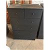 Image 2 : Black 3-Piece Bedroom Storage Set - 6-Drawer Chest, 5-Drawer Tall Chest and 2-Drawer Nightstand
