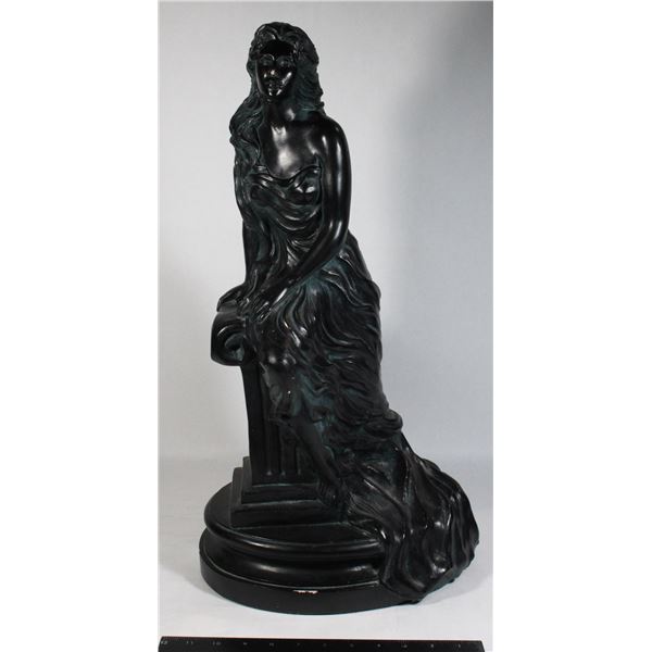 229 1980's Female Statue Alice Heath Art Nuevo