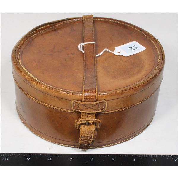 285 Early 1900's Leather Men's Dress Collar Case
