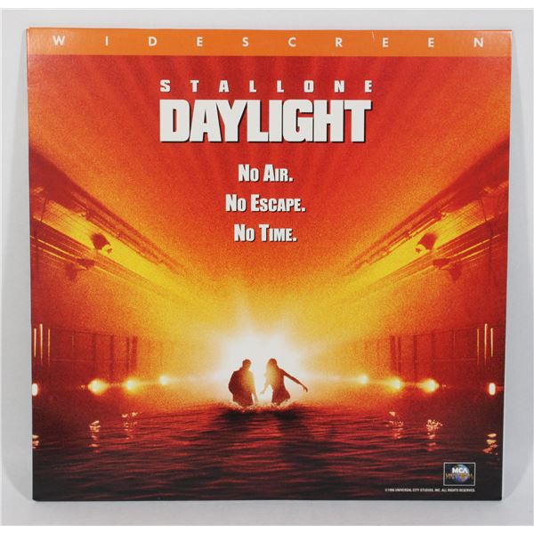 680 LaserDisc Movie Daylight 1996 Stallone