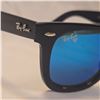 Image 3 : Ray-Ban Original Wayfarer Sunglasses